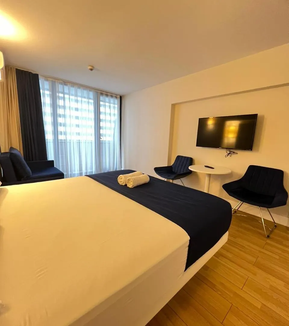 Aparthotel Seasonal - Beautiful Apartments Near The Sea - Orbi City N1 Batumi