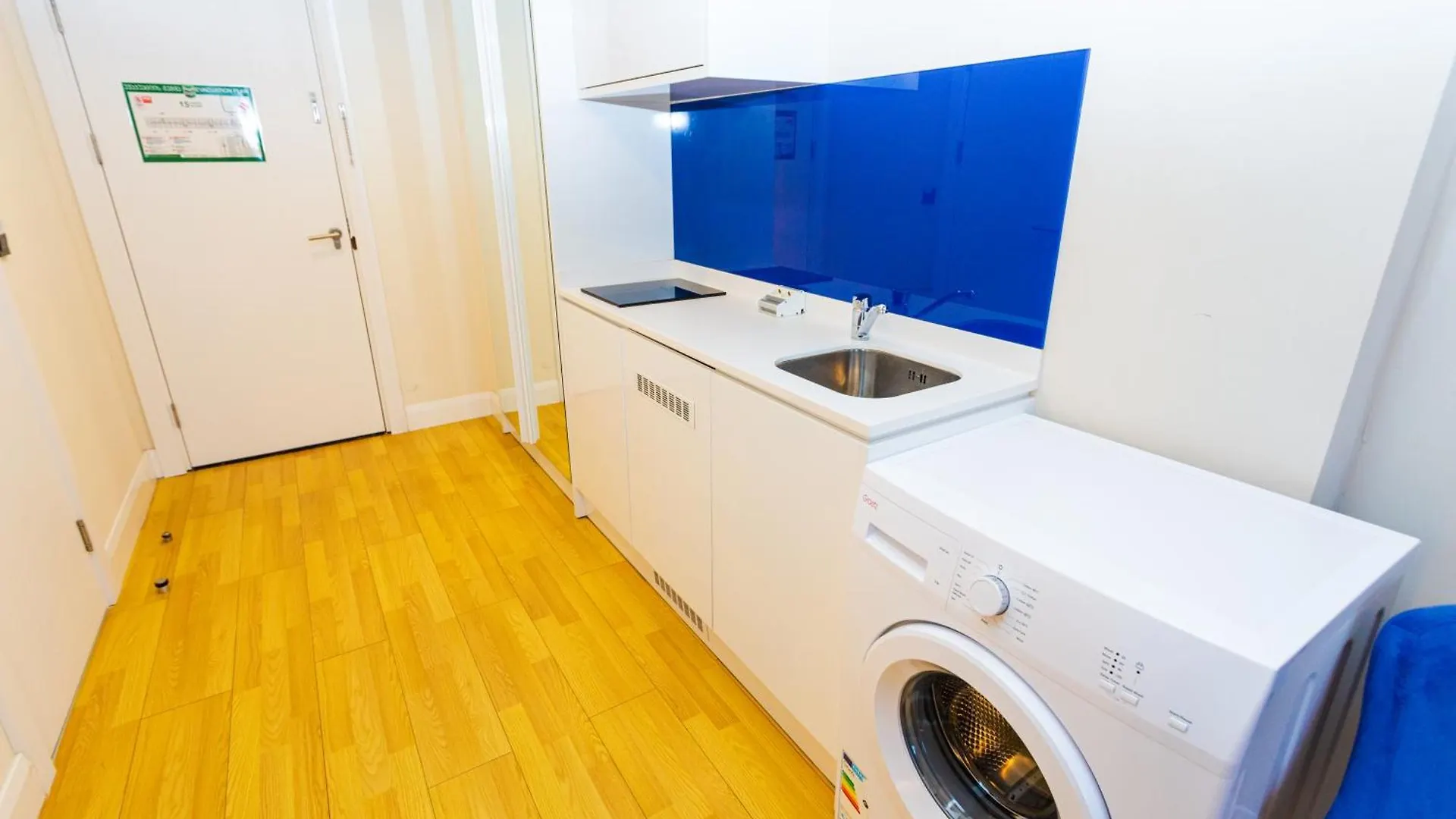Aparthotel Seasonal - Beautiful Apartments Near The Sea - Orbi City N1 Batumi